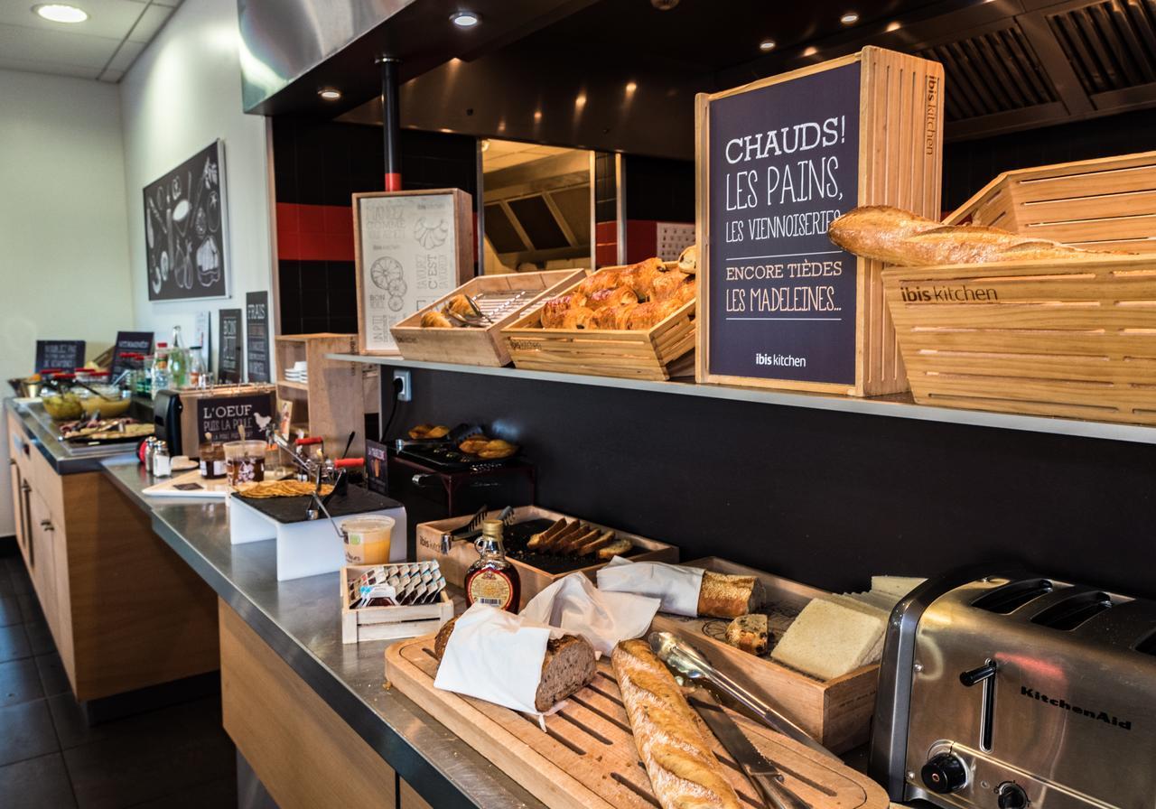 Hotel Ibis Lyon Sud Sur Rhone 3*